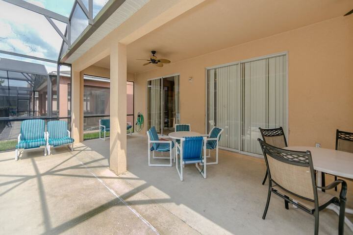 Terrace/Patio 20 of 33