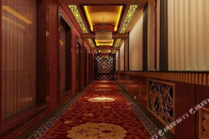 General 3 of 15