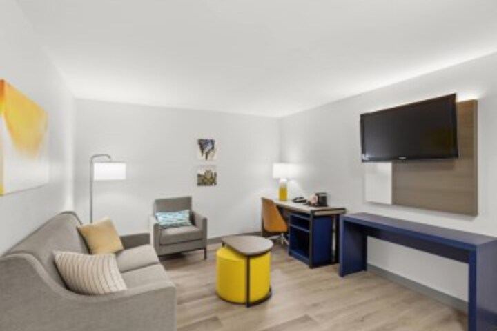 Room 19 of 41