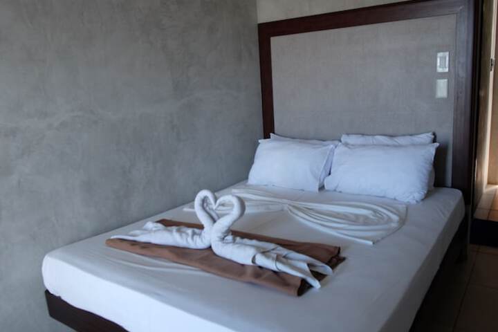 Room 2 of 24