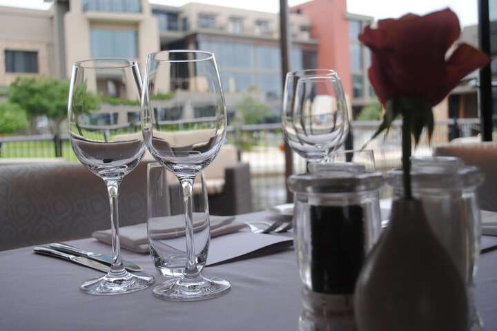 Dining 40 of 56
