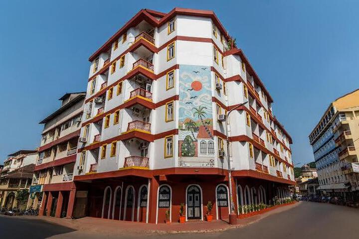 Mayfair Hotel