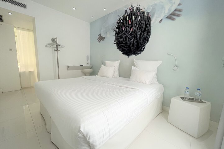 Room 21 of 50