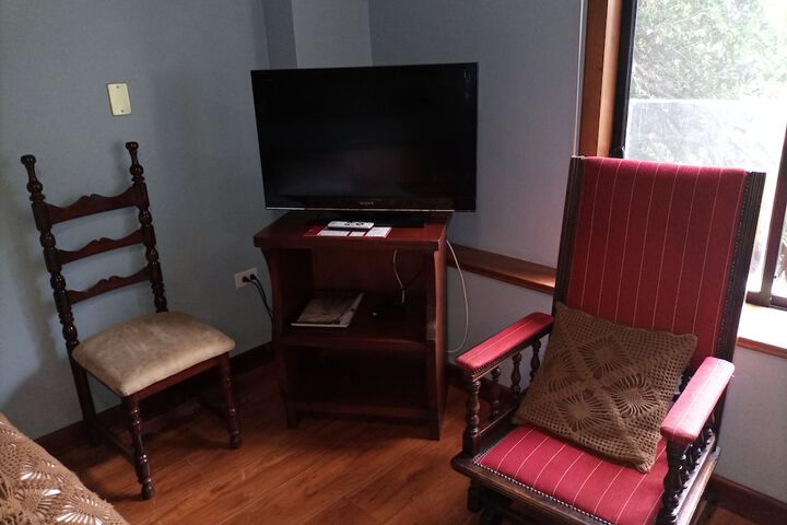 Room 12 of 62