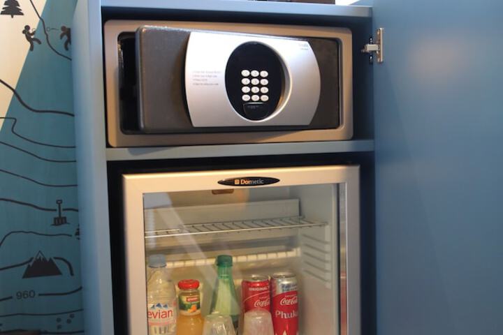 Room amenity