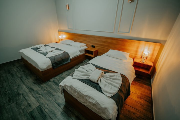 Room 20 of 35