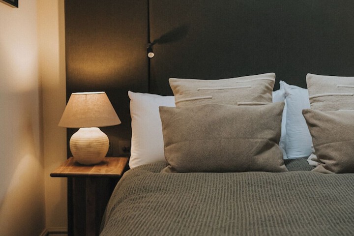 Room 8 of 26