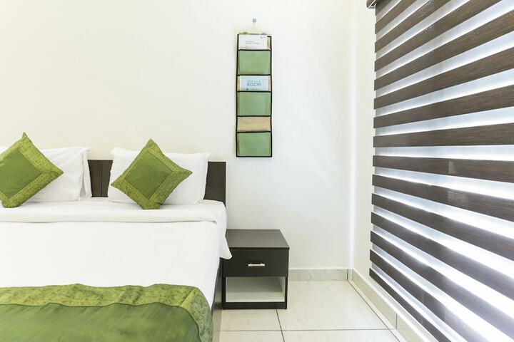 Room 7 of 23