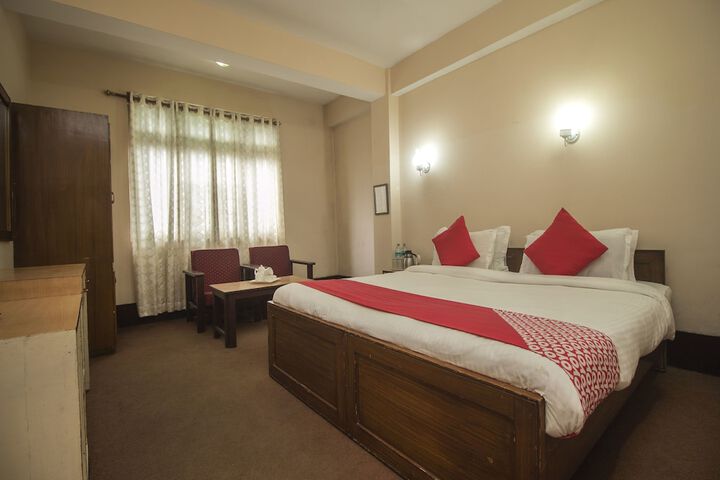 Room 12 of 23