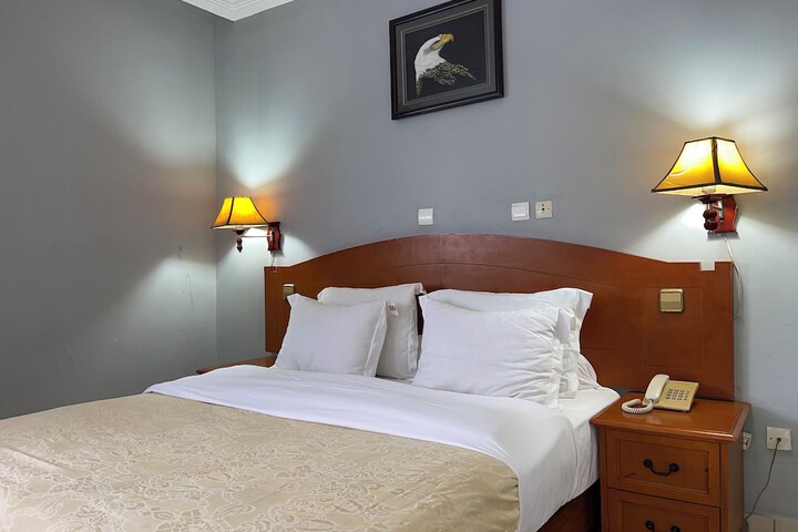 Room 21 of 51