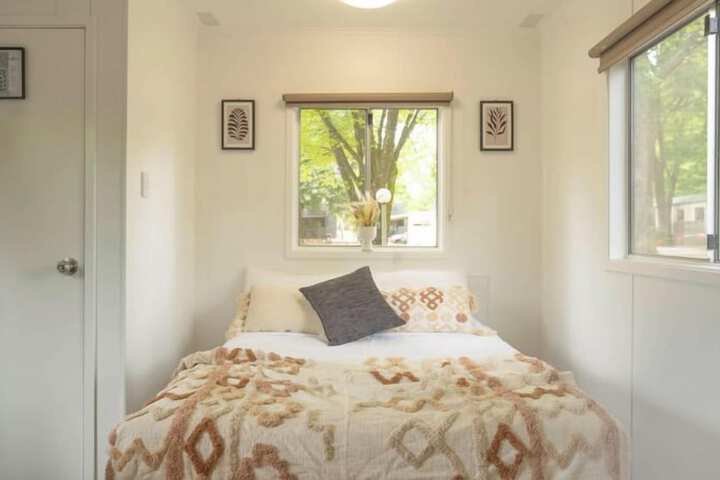 Room 22 of 157