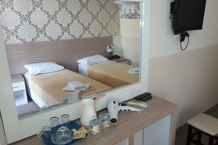 Room 22 of 63