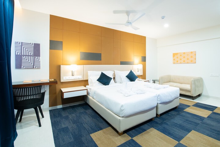 Room 25 of 49