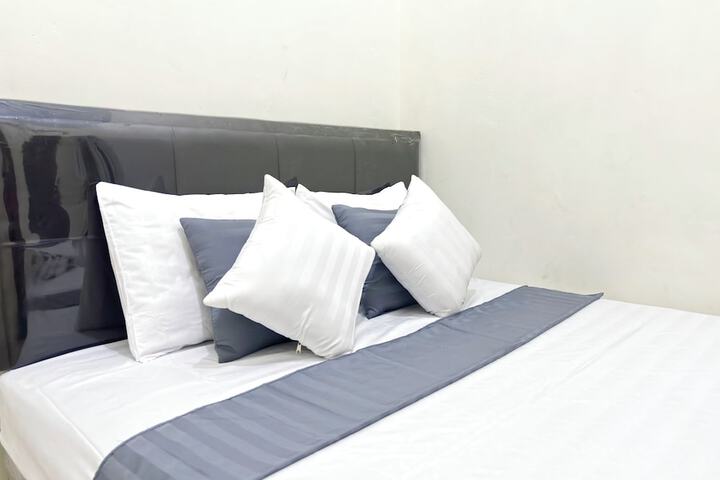 Room 29 of 62