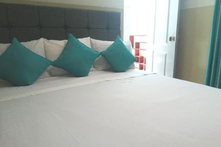 Room 16 of 39