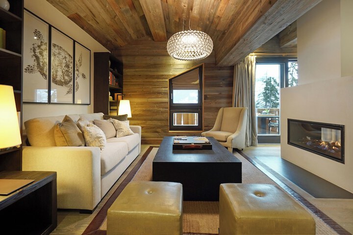 Room 4 of 45