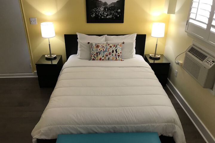 Superior King Room (4 of 15)