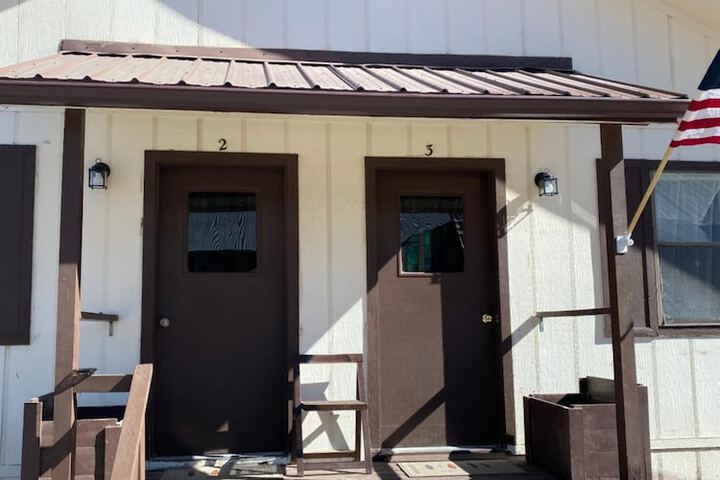 Hotel 64 of 75