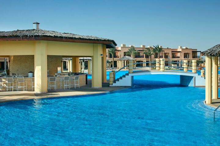 Pool 40 of 80