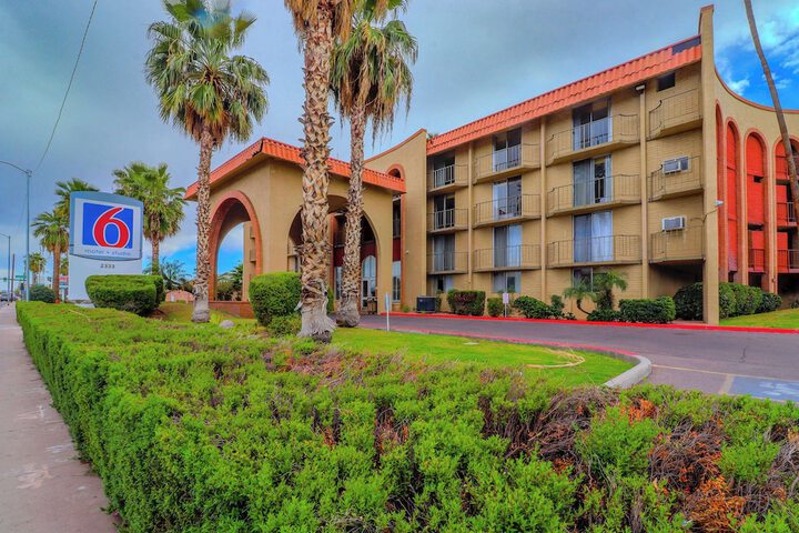 Studio 6 Phoenix Az – Sky Harbor in Phoenix, AZ