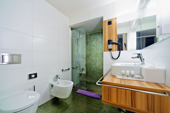 Clean Restrooms