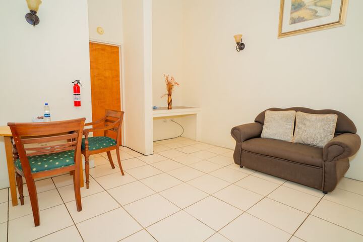 Room 85 of 147