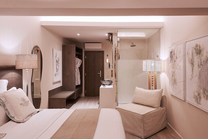 Room 45 of 184