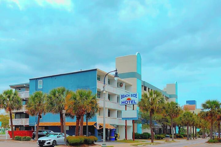 Beach Side Hotel in Myrtle Beach, SC