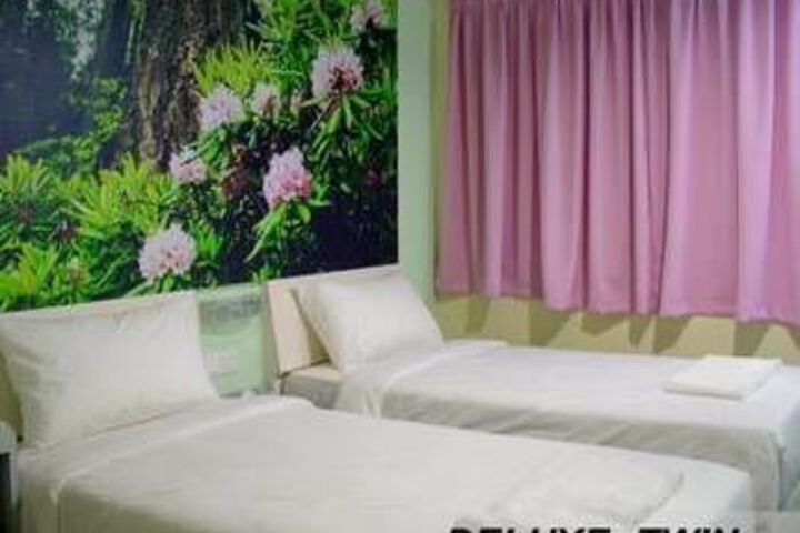 Hotel Suite Photo