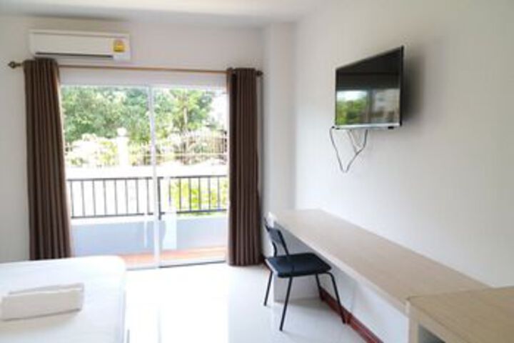 Room 15 of 22