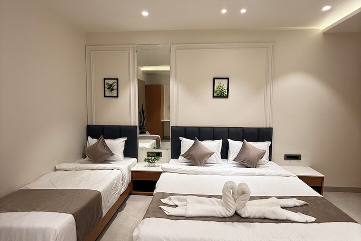Room 28 of 50