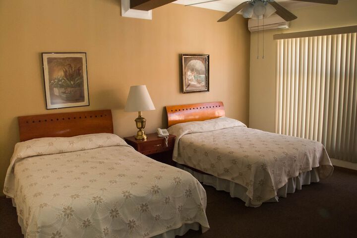 Room 10 of 52