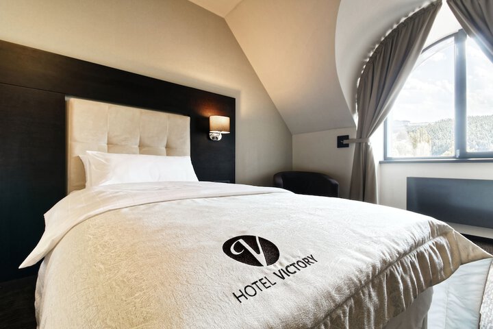 Room 4 of 43