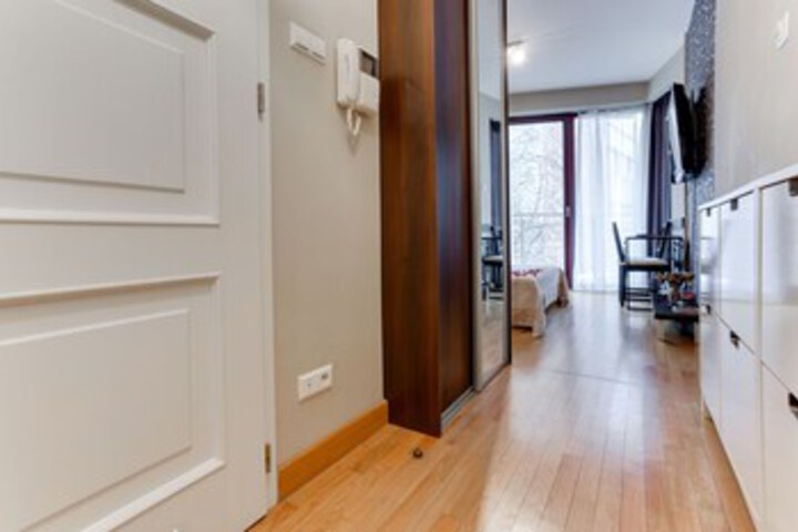Room 46 of 99