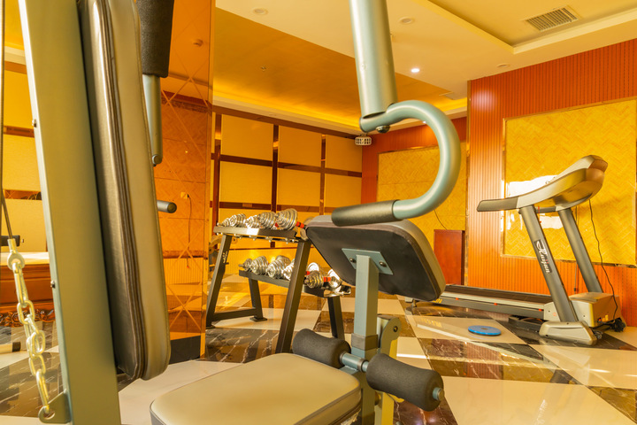 Health and Fitness 5 of 32