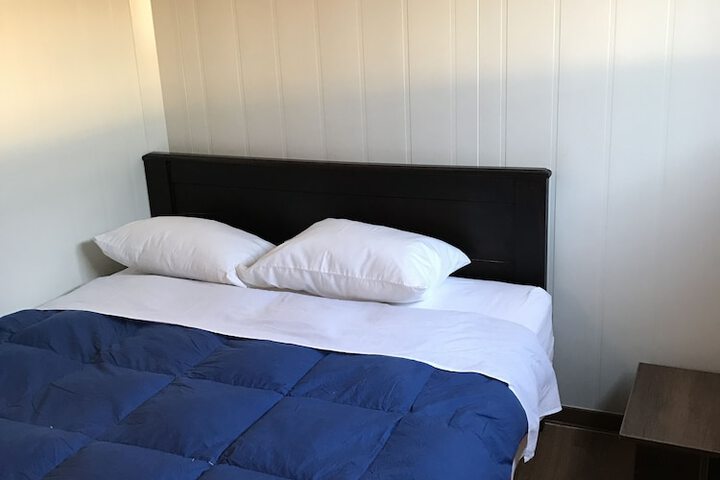 Room 2 of 20