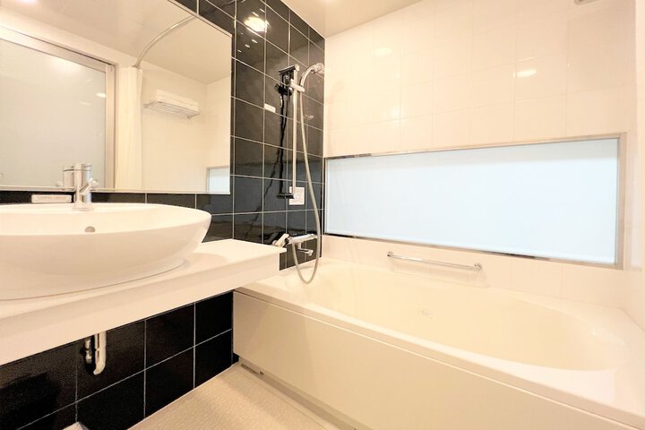 Bath Interior