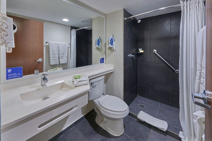 Clean Restrooms