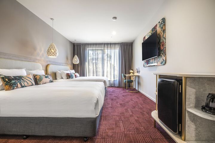 Room 12 of 74