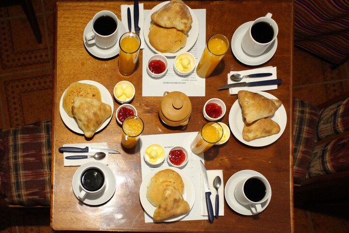 Breakfast/Coffee Service 43 of 60