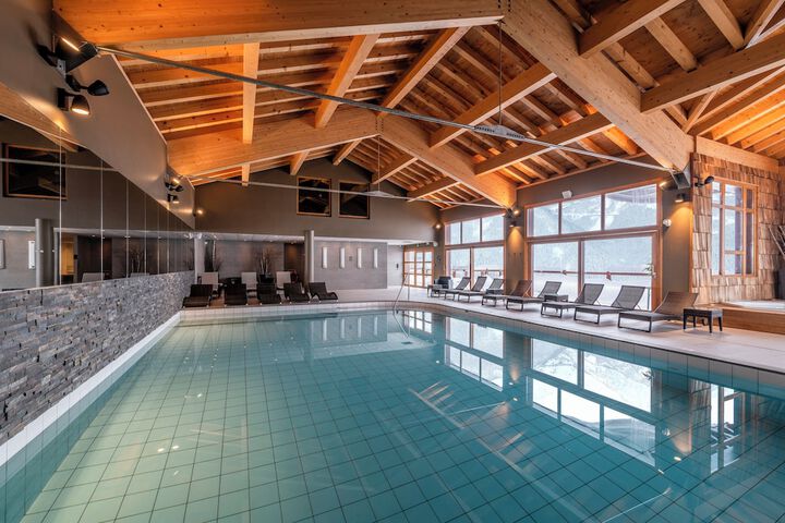 Pool 39 of 74