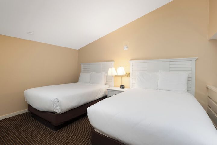 Room 40 of 138