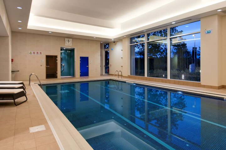 Pool 31 of 55