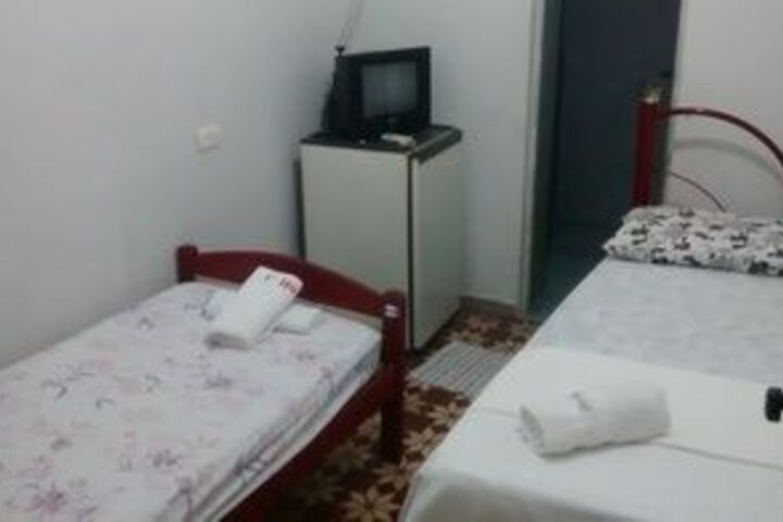 Room 55 of 189