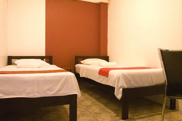 Room 14 of 29