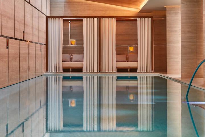 Pool 74 of 106