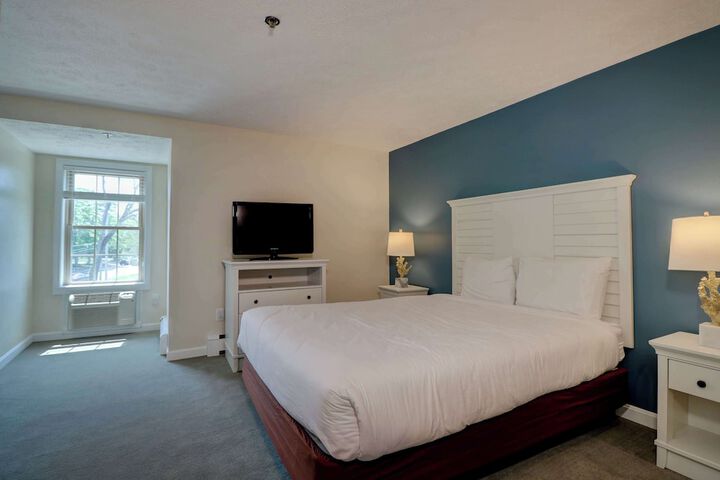 Room 34 of 138