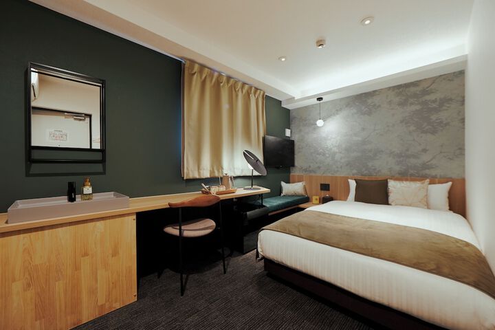 Room 11 of 54