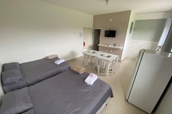 Room 10 of 33