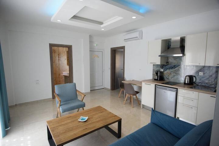 Room 20 of 34